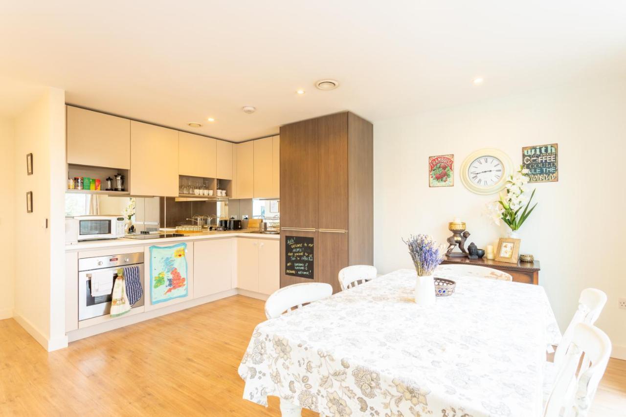 Amazing Modern 2 Bedroom Flat In Greenwich For 4 People Λονδίνο Εξωτερικό φωτογραφία